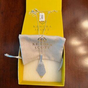 New in box - Kendra Scott Brenton Long Pendant Necklace